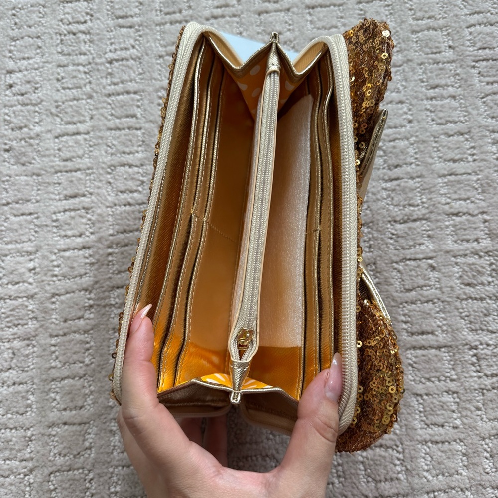 ( SOLD )NWT Minnie lounge fly gold sequin wallet - Picture 3 of 3